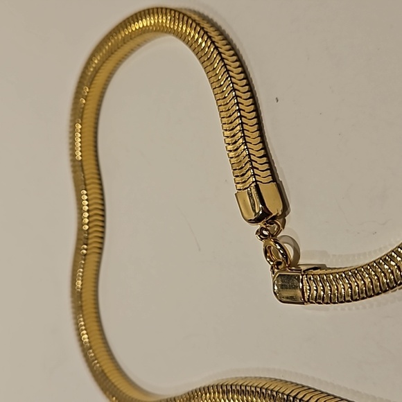 Snake Square Chain 30" Long x 1/4"W Goldtone Necklace - Picture 3 of 5